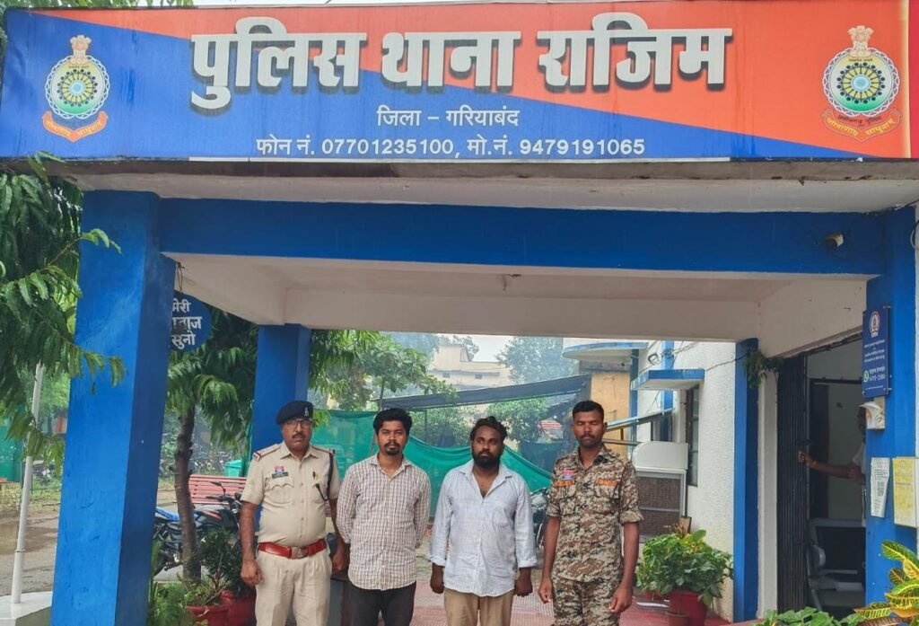 12 लाख की नौकरी मगर पे स्लिप नहीं