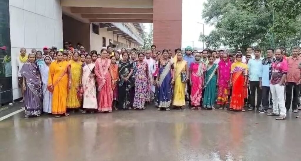 तीन पंचायतों पर 12 साल से प्रेम