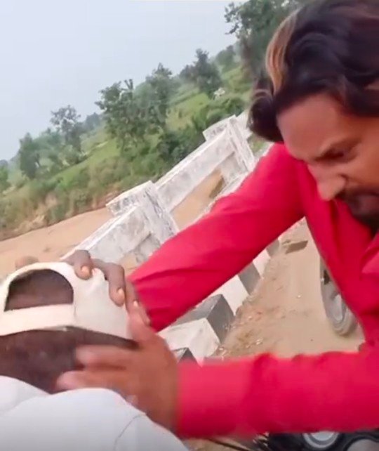 फिंगेश्वर में दिनदहाड़े गुंडागर्दी