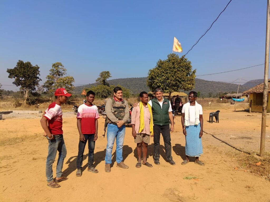 ​नक्सल गढ़ में सिंघम अवतार गरियाबंद SP 