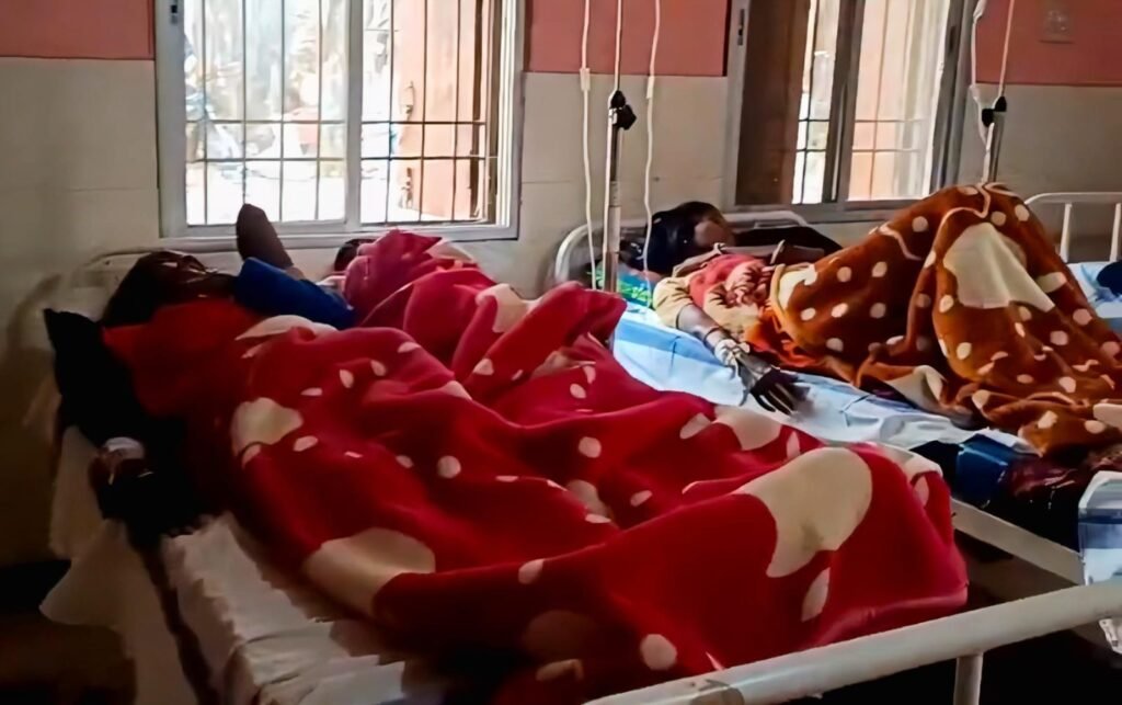 गरियाबंद में शादी की दावत बनी आफत